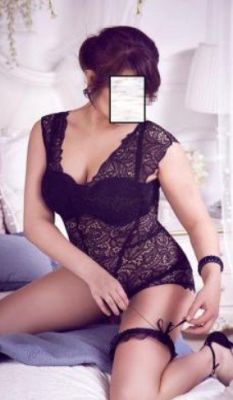 Кристина - шлюха по вызову, от 4000 руб. в час