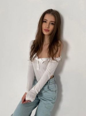 Ольга - проститутка с большими формами, 22 лет