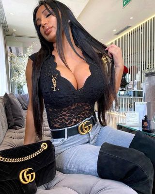 Попробуйте невероятный секс с хохлушкой (Виолетта, от 8000 руб. в час)