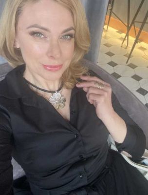 Снять девушку на час (Лека, 42 лет)